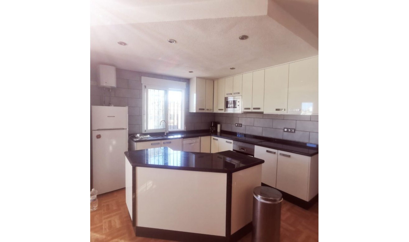 Reventa - Villa - Los Alcazares - Town