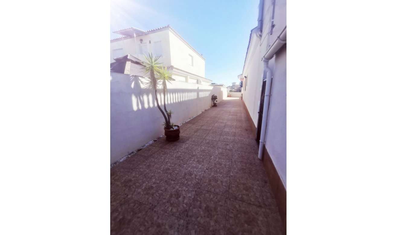 Reventa - Villa - Los Alcazares - Town