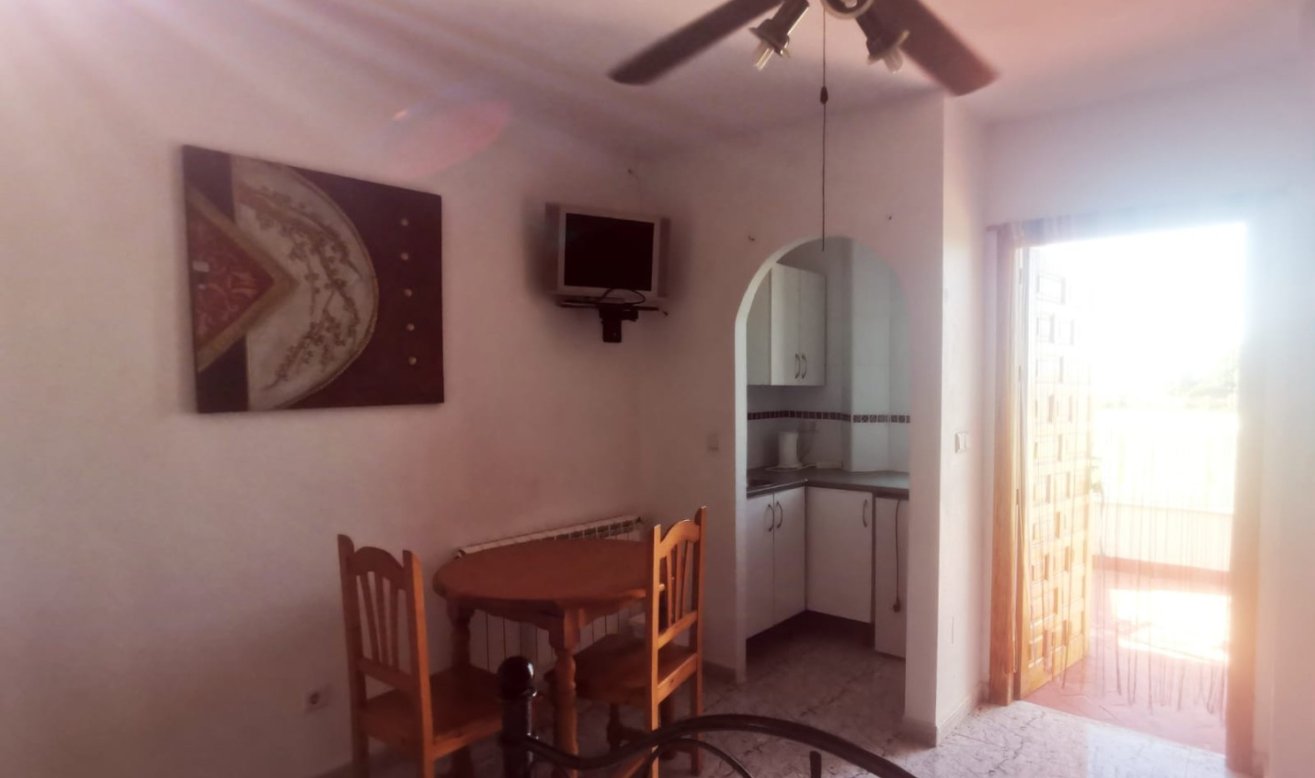 Reventa - Villa - Los Alcazares - Town