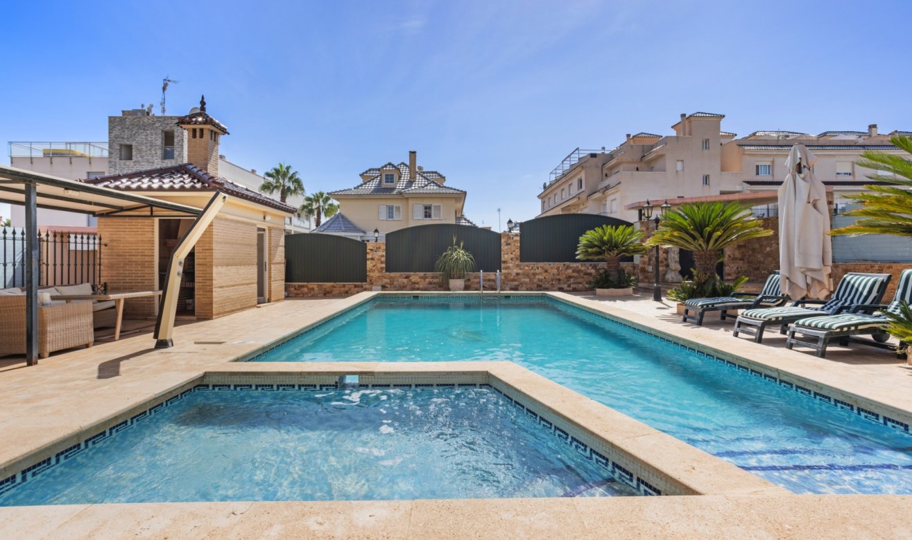 Reventa - Villa - Torrevieja - La Veleta