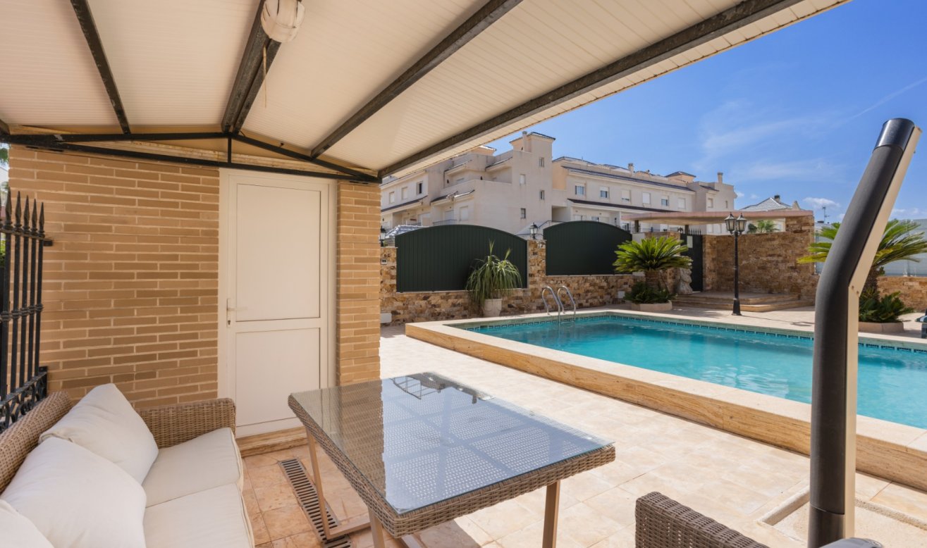 Reventa - Villa - Torrevieja - La Veleta