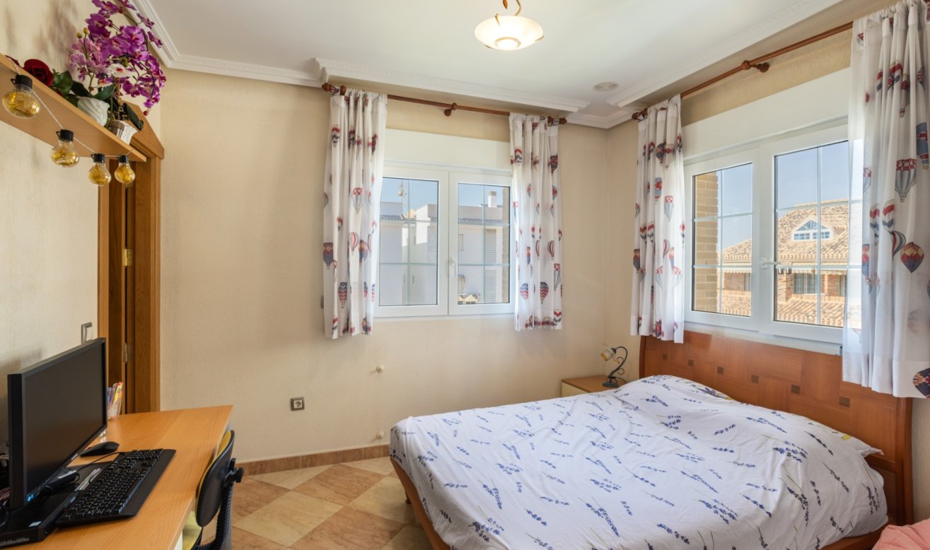 Reventa - Villa - Torrevieja - La Veleta
