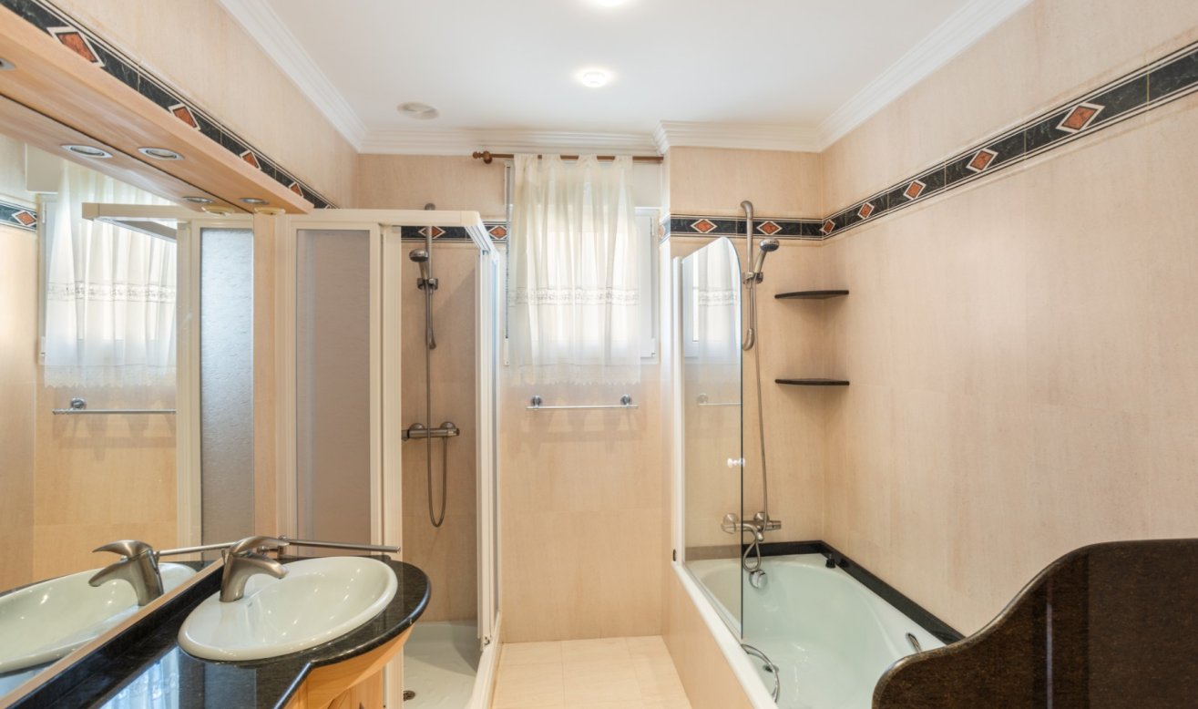 Reventa - Villa - Torrevieja - La Veleta