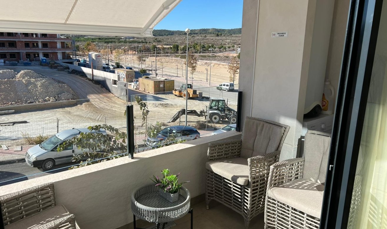 Resale - Apartment / flat - San Miguel de Salinas
