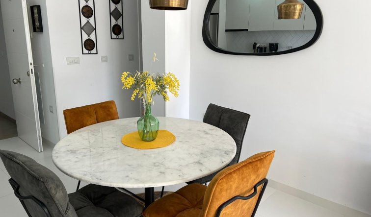 Resale - Apartment / flat - San Miguel de Salinas