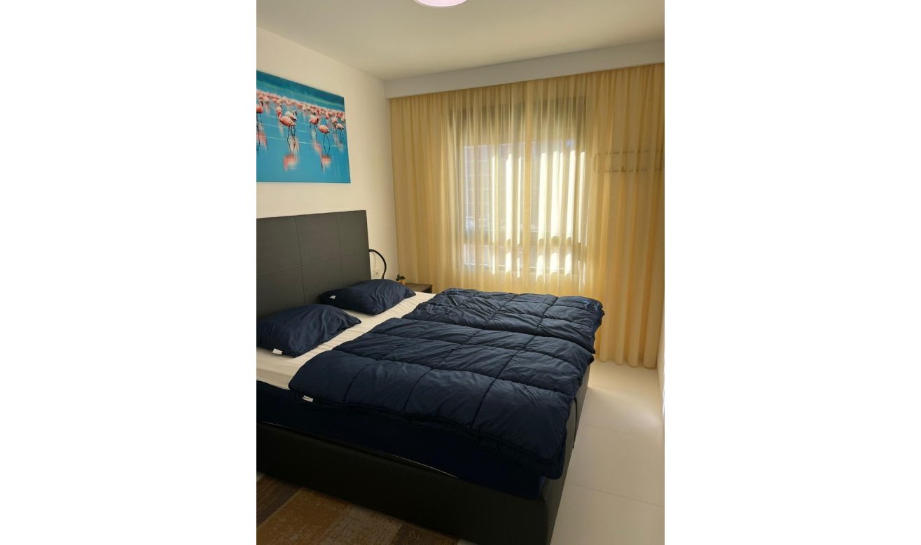 Resale - Apartment / flat - San Miguel de Salinas