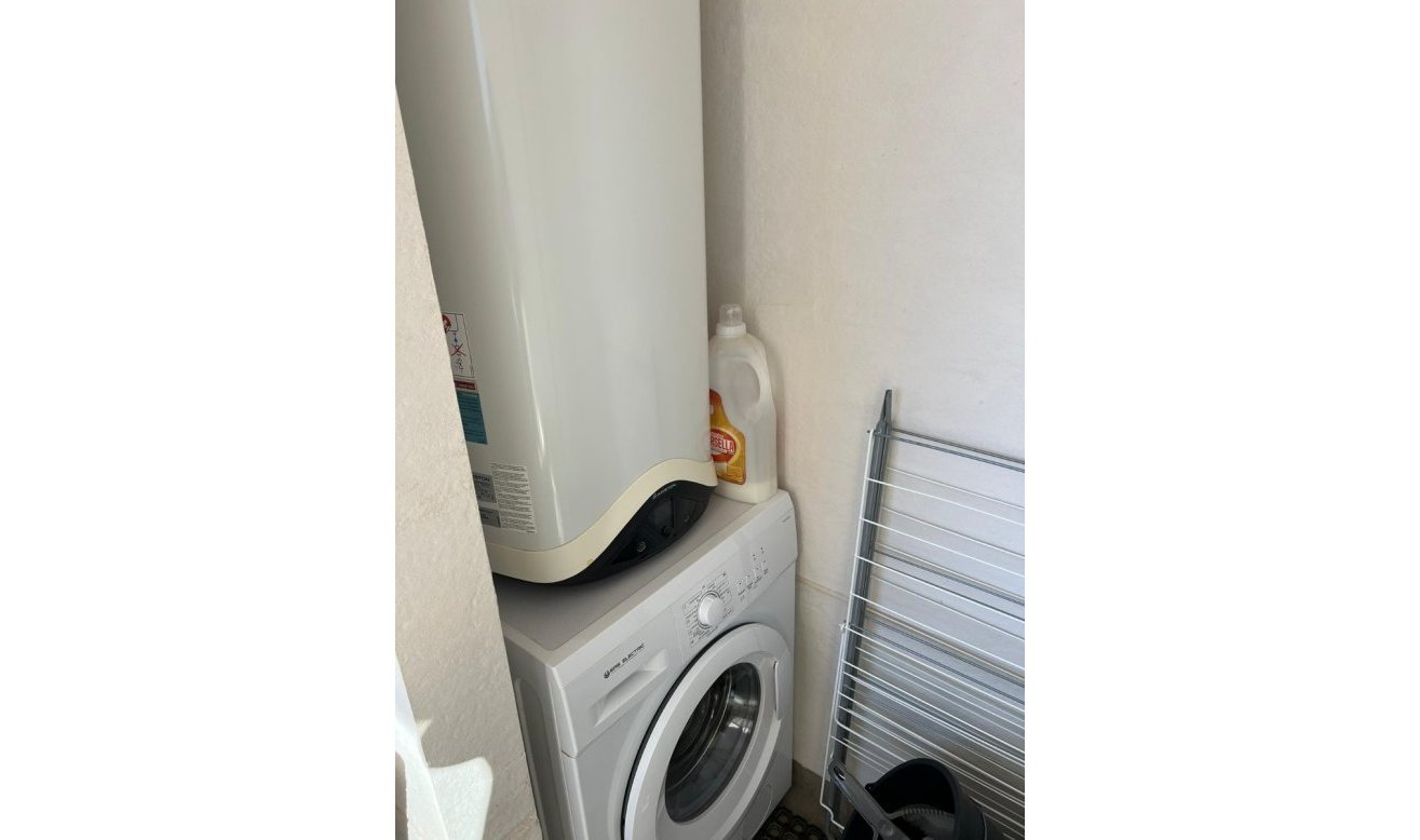 Resale - Apartment / flat - San Miguel de Salinas