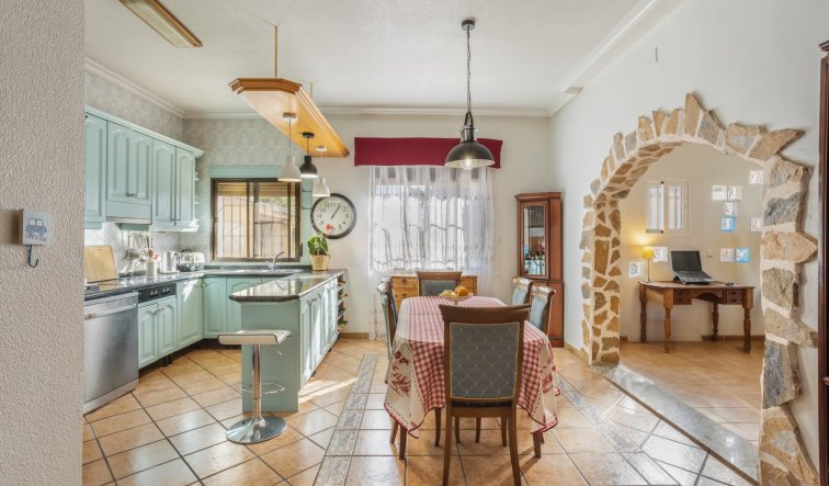 Reventa - Finca / Country Property - Fortuna - Fortuna - Campo