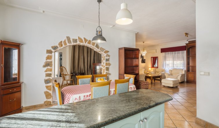 Reventa - Finca / Country Property - Fortuna - Fortuna - Campo