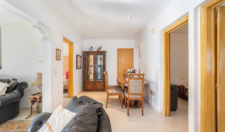 Resale - Finca / Country Property - Orihuela