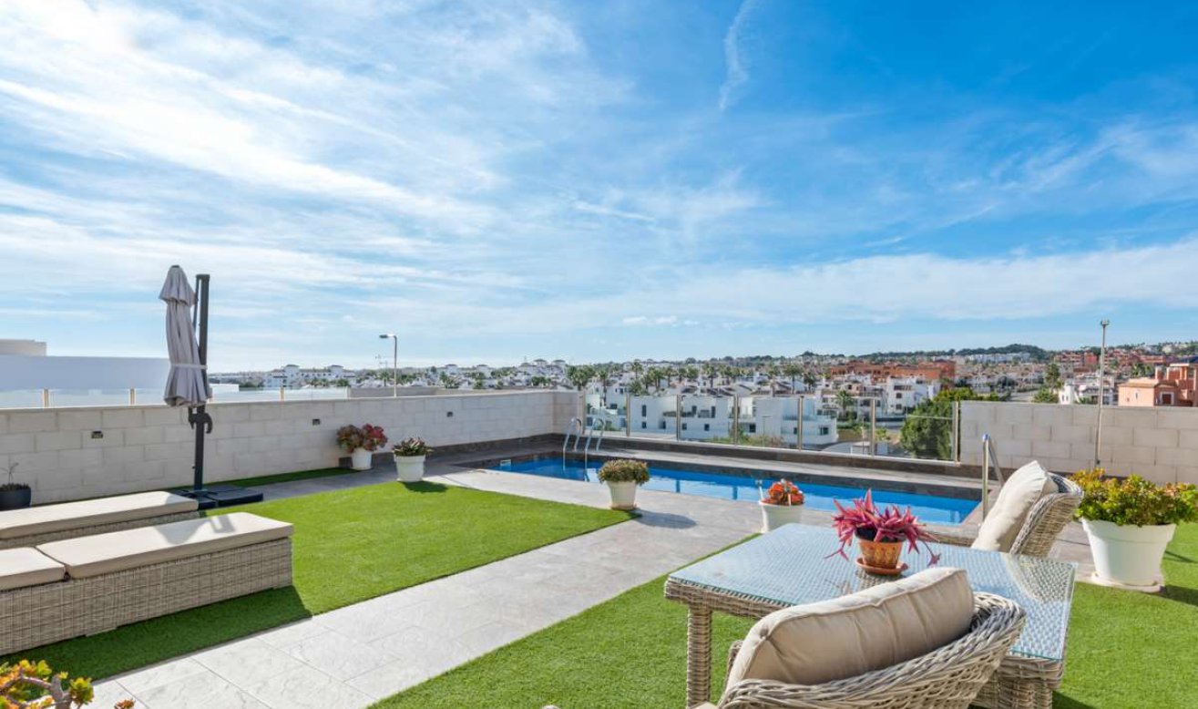 Reventa - Villa - Villamartín