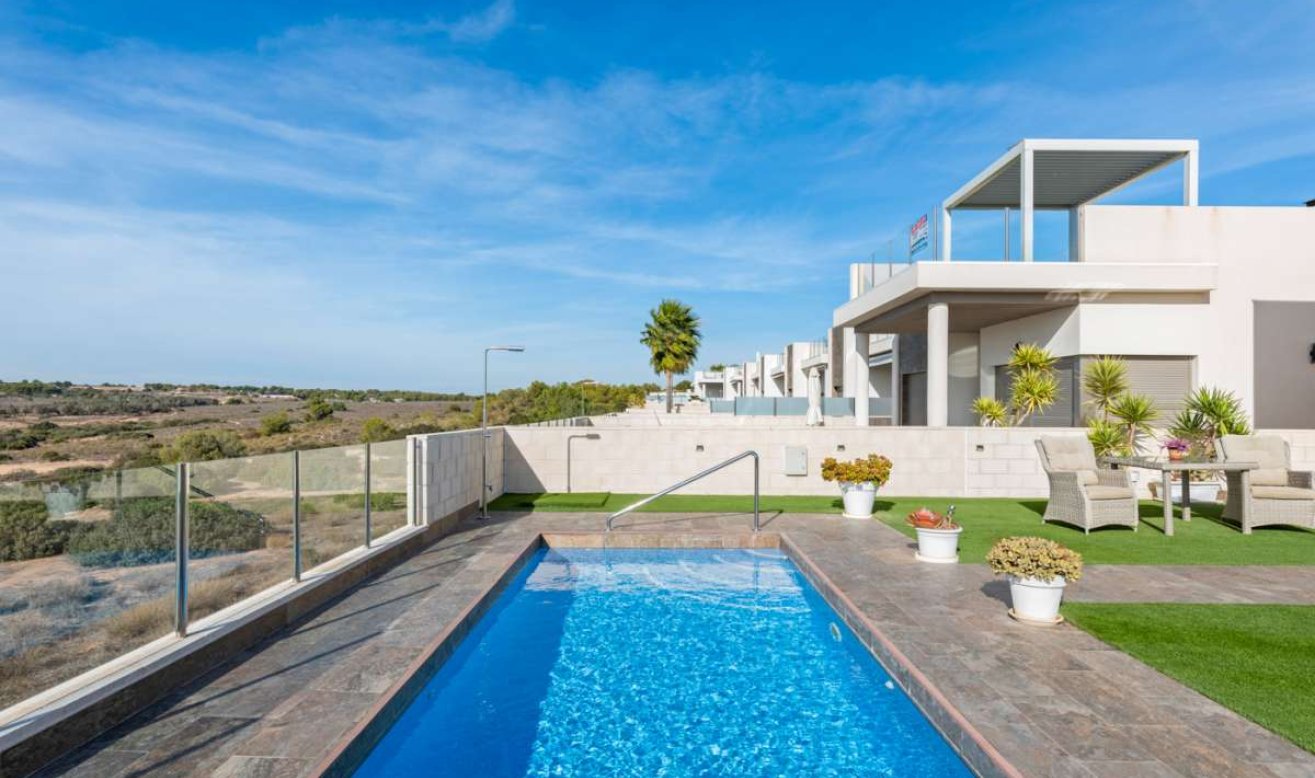 Reventa - Villa - Villamartín