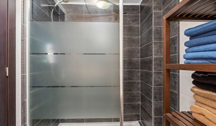 Resale - Apartment / flat - Villamartín