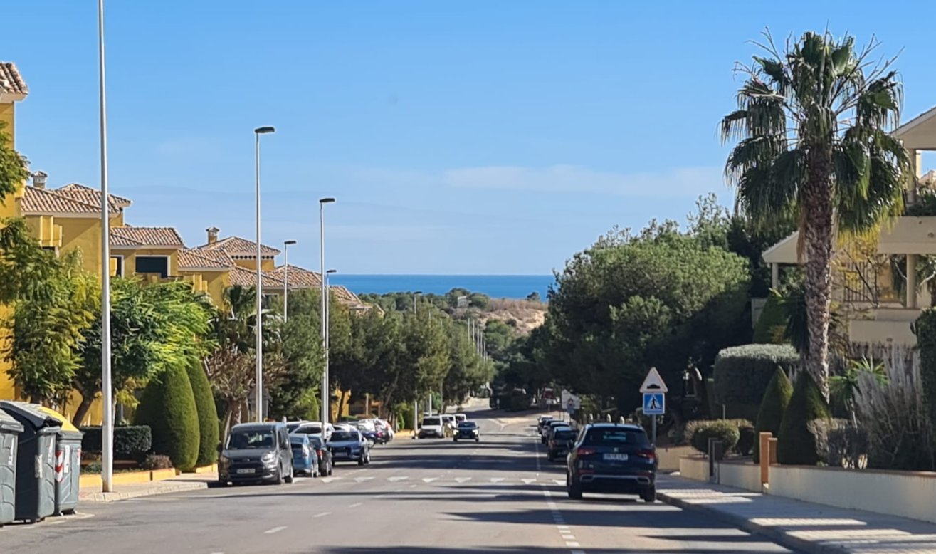 Reventa - Duplex - Orihuela Costa - Campos de Golf