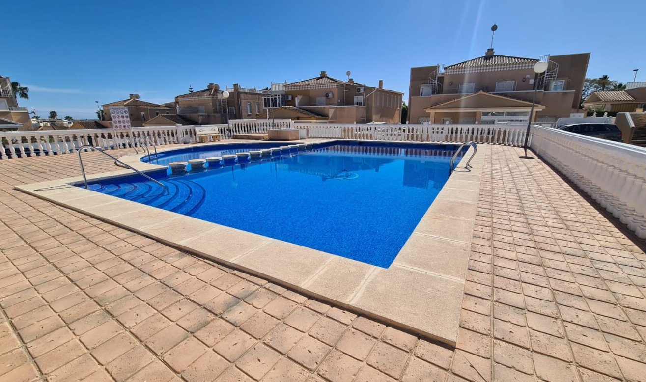 Reventa - Adosado - Torrevieja - Aguas Nuevas 1