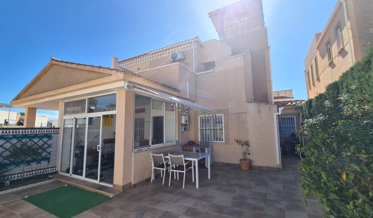 Reventa - Adosado - Torrevieja - Aguas Nuevas 1