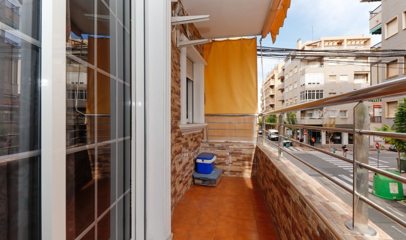 Reventa - Apartamento / piso - Torrevieja - Centro