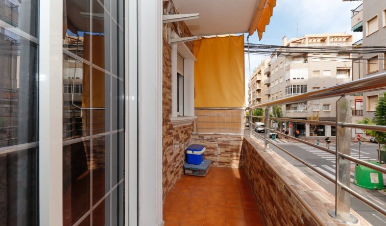 Reventa - Apartamento / piso - Torrevieja - Centro