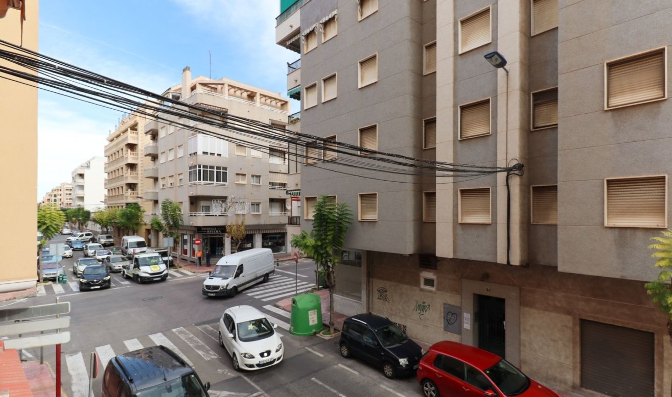 Reventa - Apartamento / piso - Torrevieja - Centro