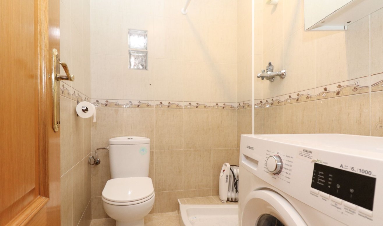 Reventa - Apartamento / piso - Torrevieja - Centro