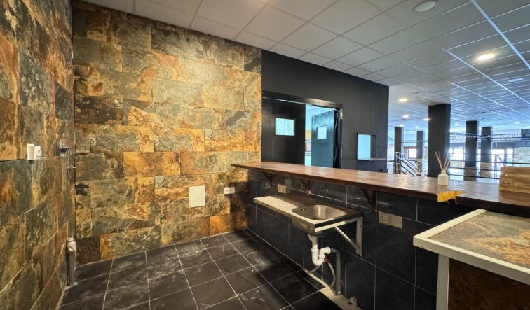 Resale - Business Premise - Torrevieja