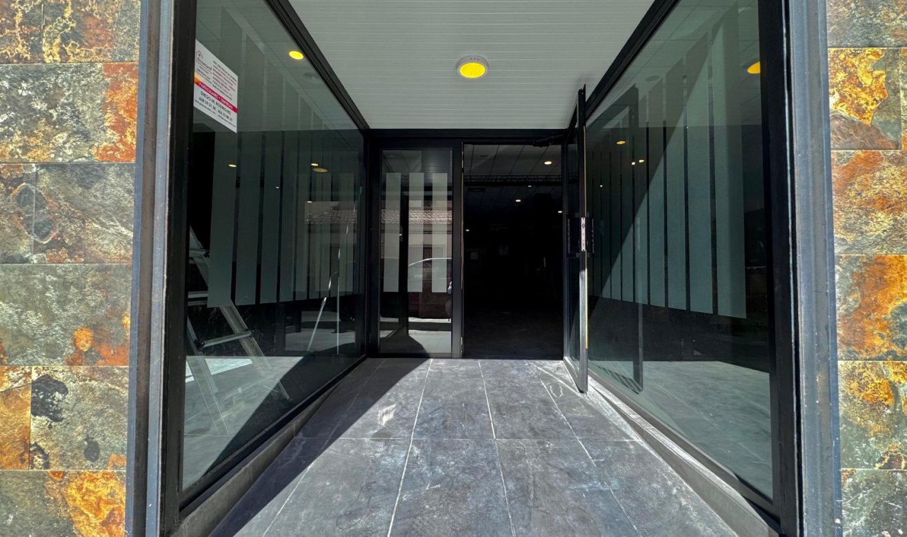 Resale - Business Premise - Torrevieja
