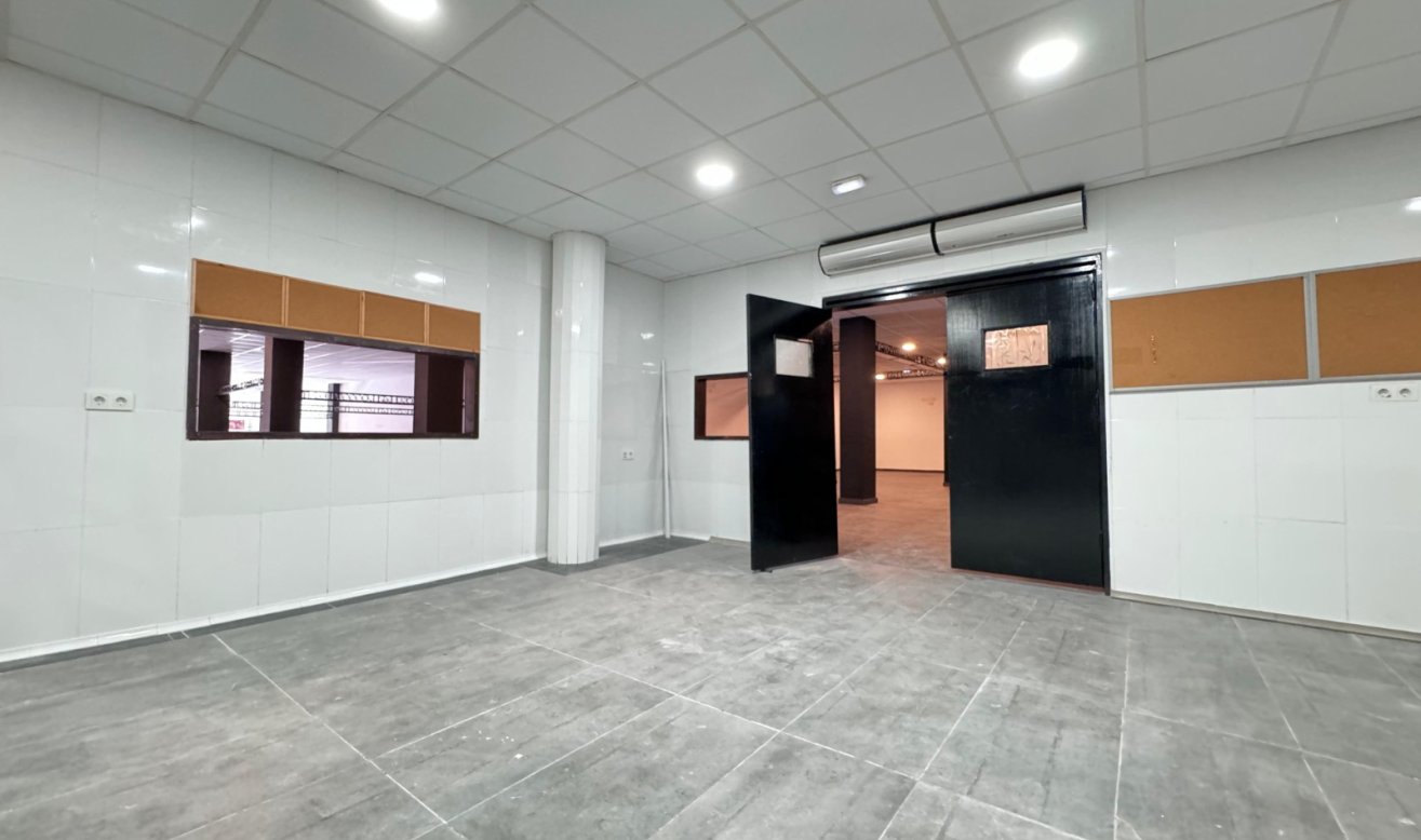 Resale - Business Premise - Torrevieja