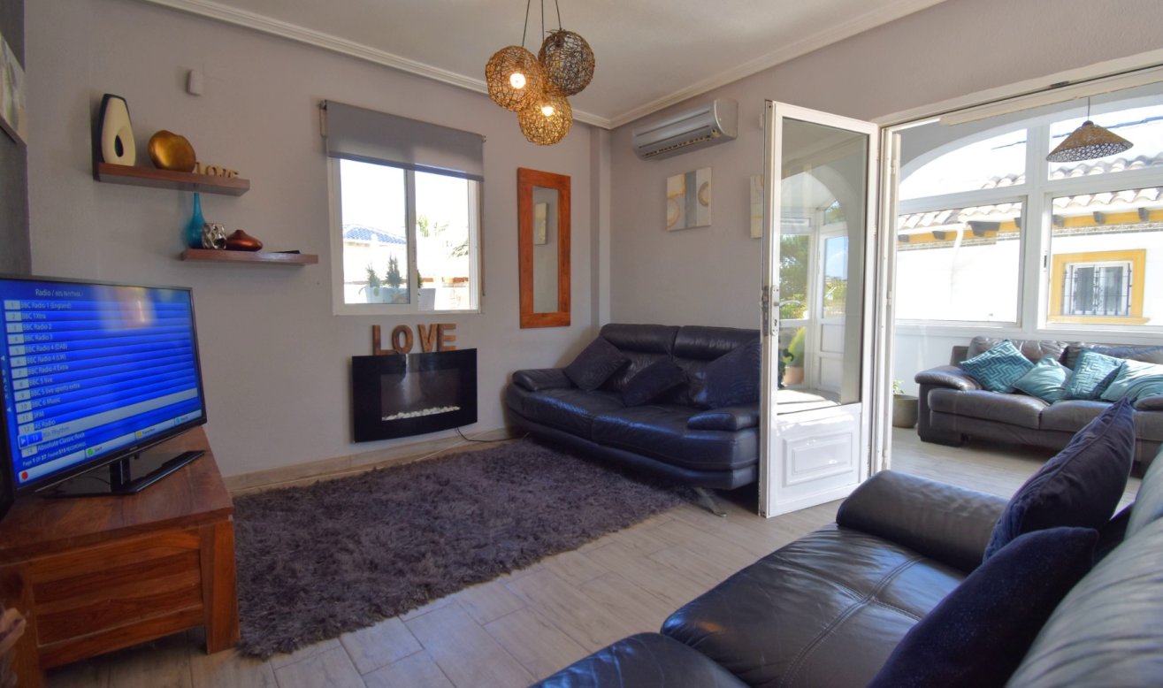 Reventa - Detached Villa - Orihuela Costa - Playa Flamenca