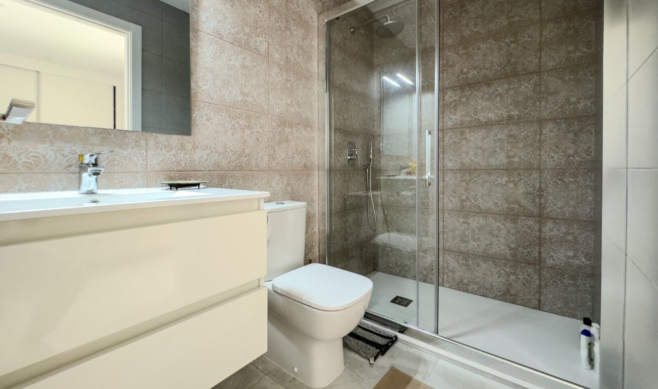 Reventa - Apartamento / piso - Torrevieja - torrevieja