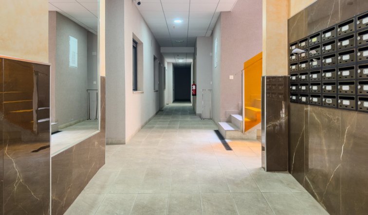 Reventa - Apartamento / piso - Torrevieja - torrevieja