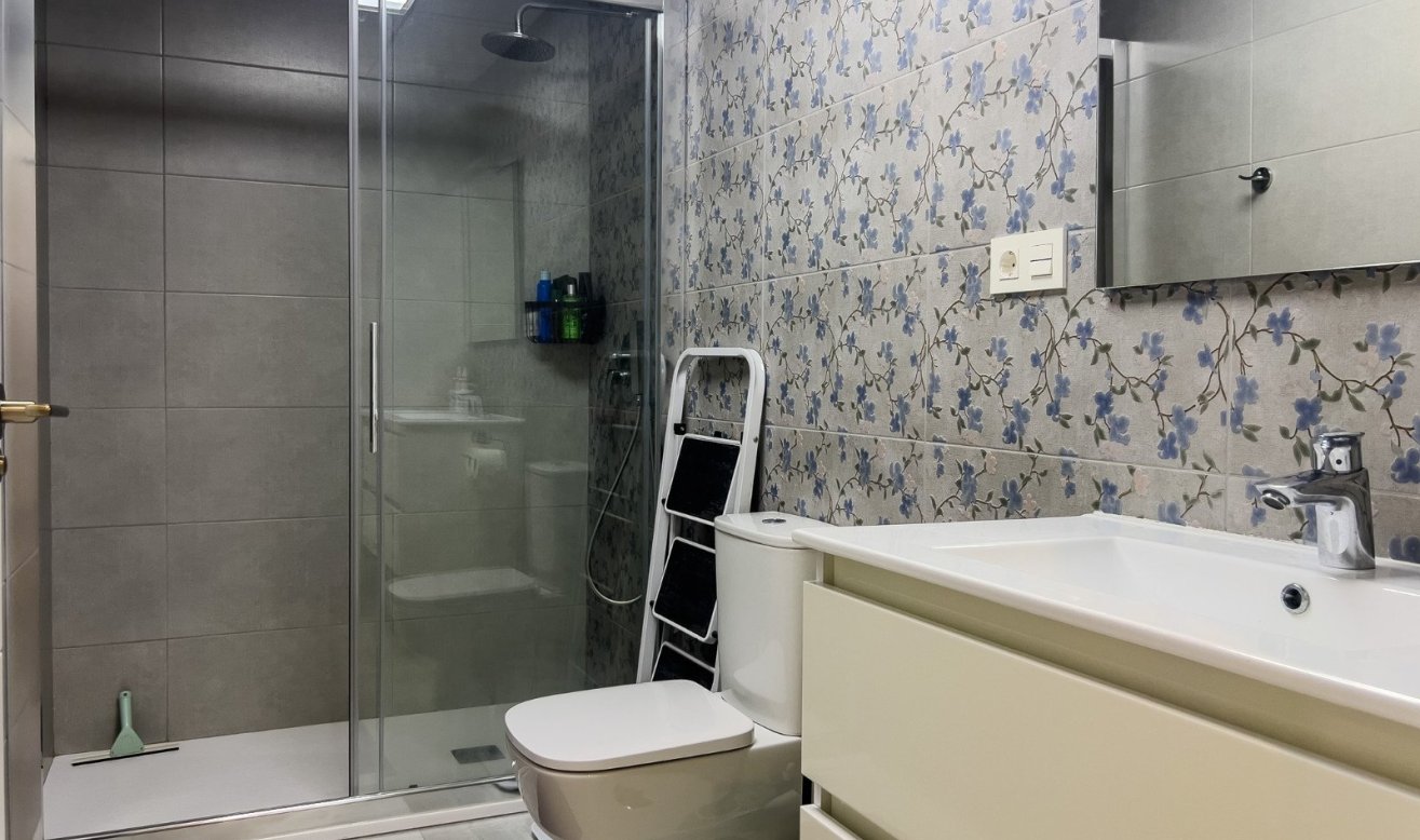Reventa - Apartamento / piso - Torrevieja - torrevieja