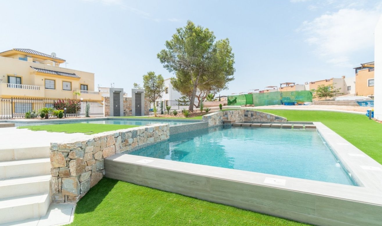 Obra nueva - Bungalow - Torrevieja - Los Balcones