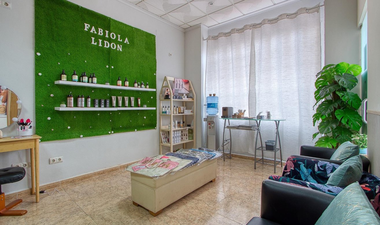 Reventa - Commercial Unit - Torrevieja - La Mata
