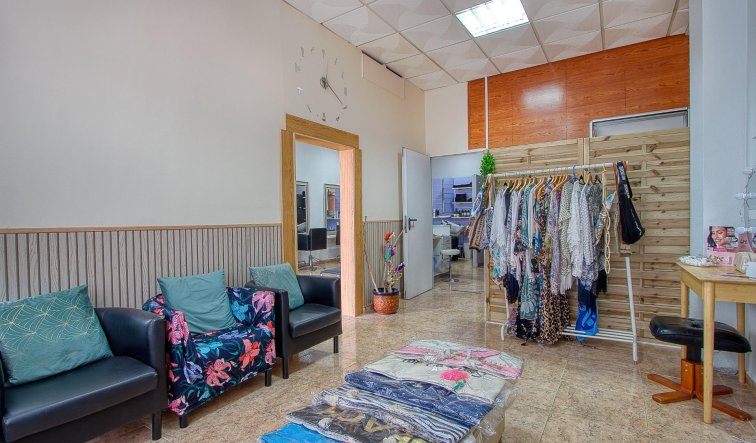 Reventa - Commercial Unit - Torrevieja - La Mata