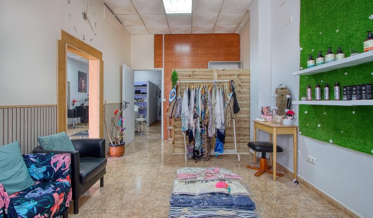 Reventa - Commercial Unit - Torrevieja - La Mata
