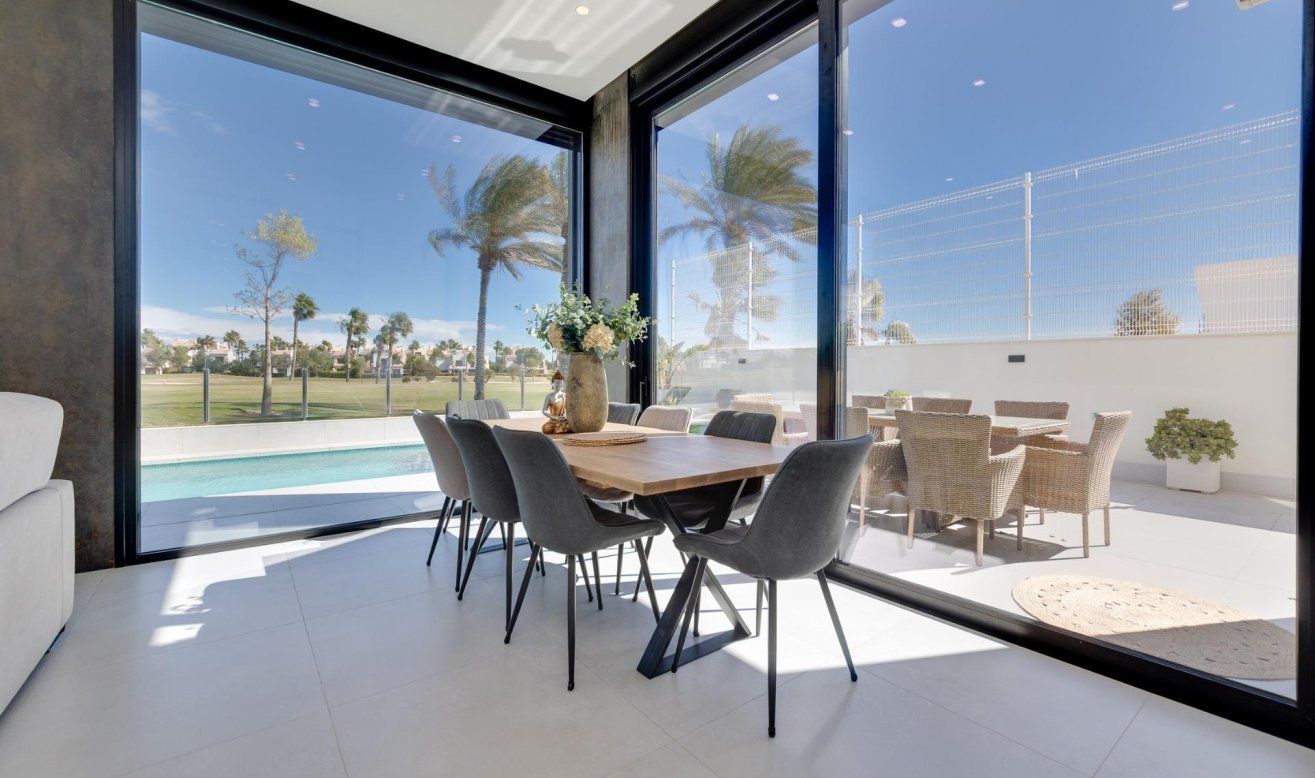 Obra nueva - Villa - Pilar de la Horadada - Roda Golf
