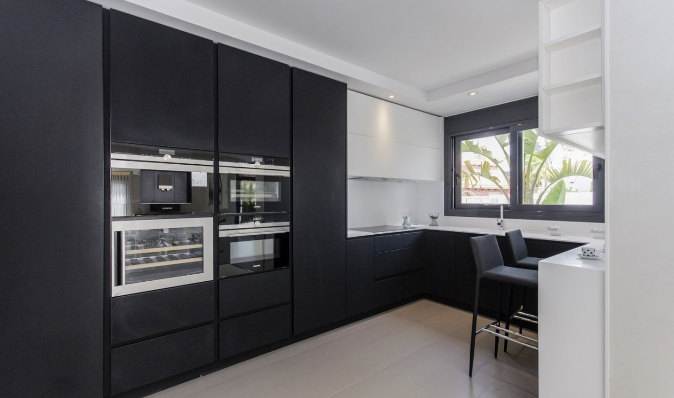 Obra nueva - Villa - Orihuela Costa - Campoamor