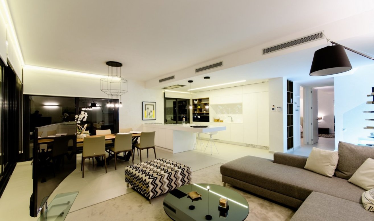 Obra nueva - Villa - Orihuela Costa - Campoamor