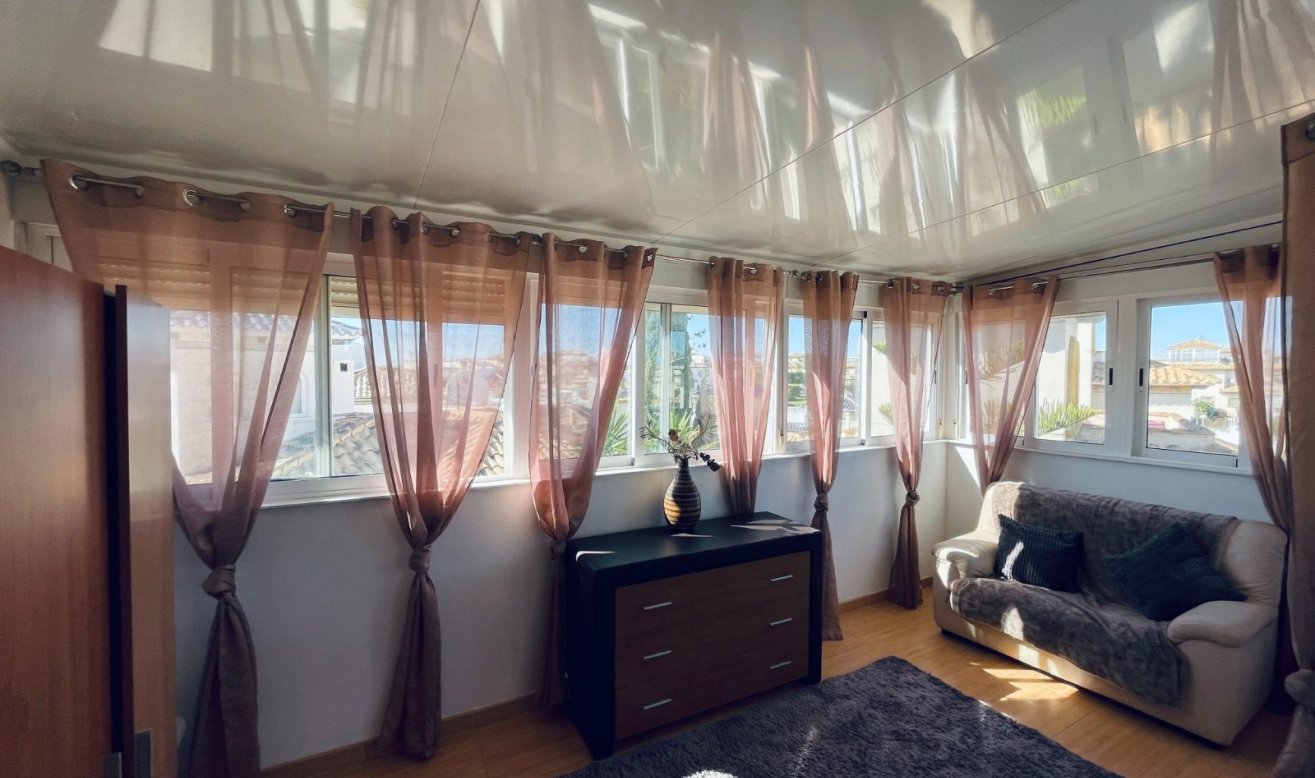 Reventa - Villa - Orihuela Costa - Playa Flamenca