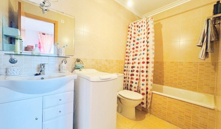 Reventa - Apartamento / piso - Torrevieja - Aguas Nuevas 1