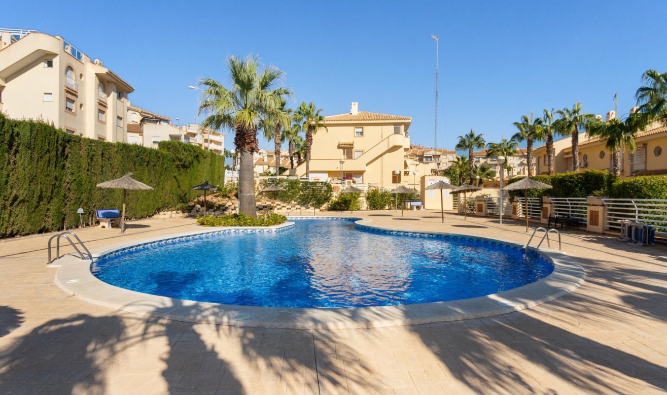 Resale - Terraced house - Orihuela Costa - Cabo Roig