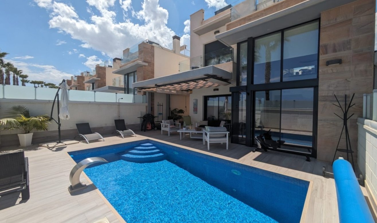 Reventa - Villa - Orihuela Costa - Lomas de Cabo Roig