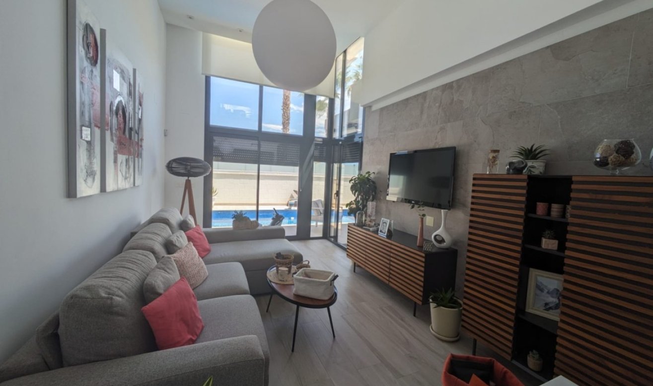 Reventa - Villa - Orihuela Costa - Lomas de Cabo Roig