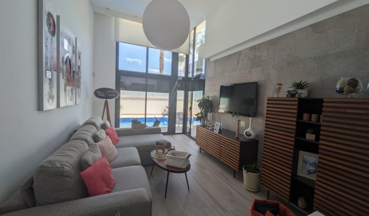 Reventa - Villa - Orihuela Costa - Lomas de Cabo Roig