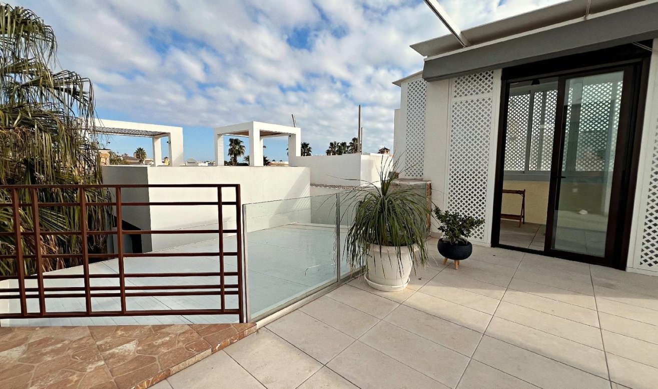 Reventa - Villa - Orihuela Costa - Lomas de Cabo Roig