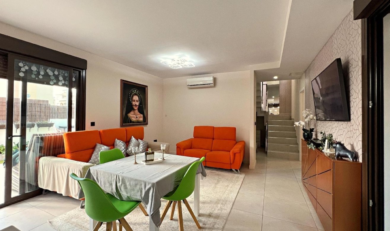 Reventa - Villa - Orihuela Costa - Lomas de Cabo Roig