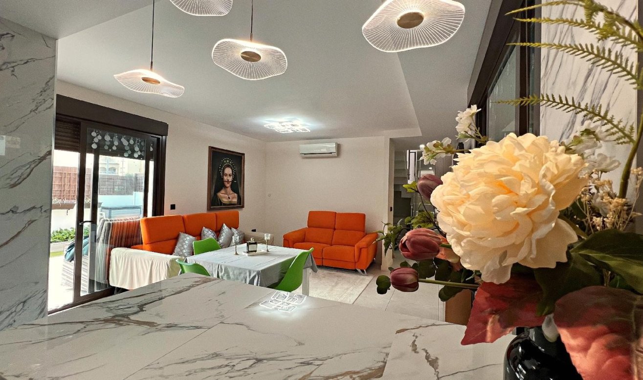 Reventa - Villa - Orihuela Costa - Lomas de Cabo Roig