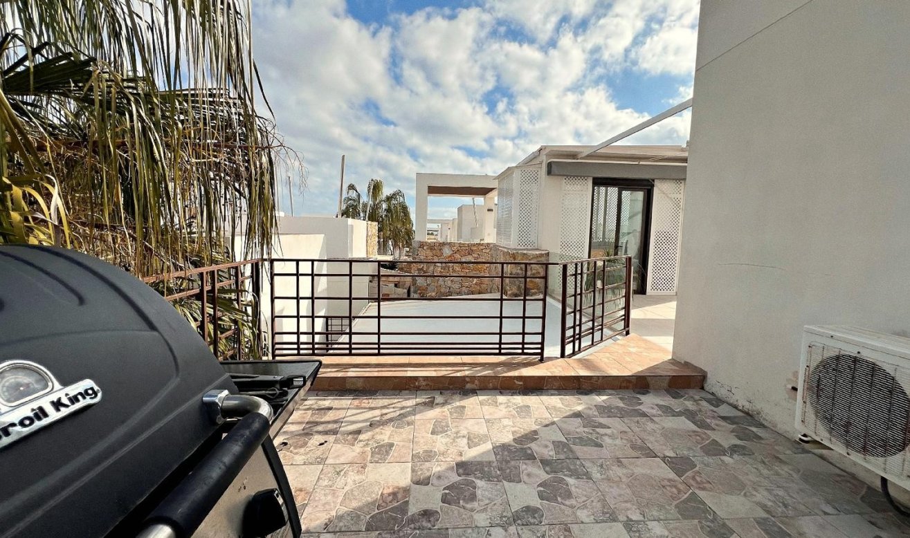 Reventa - Villa - Orihuela Costa - Lomas de Cabo Roig