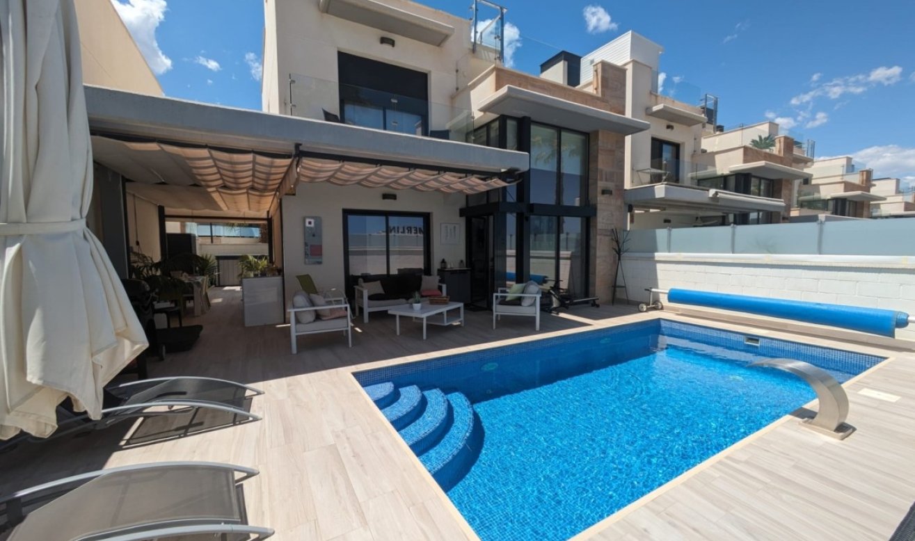 Reventa - Villa - Orihuela Costa - Lomas de Cabo Roig