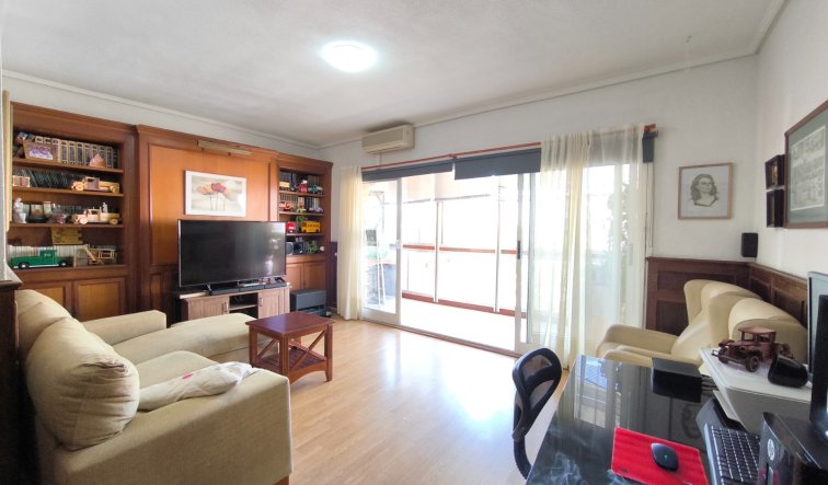 Reventa - Apartamento / piso - Torrevieja - CLUB NAUTICO TORREVIEJA